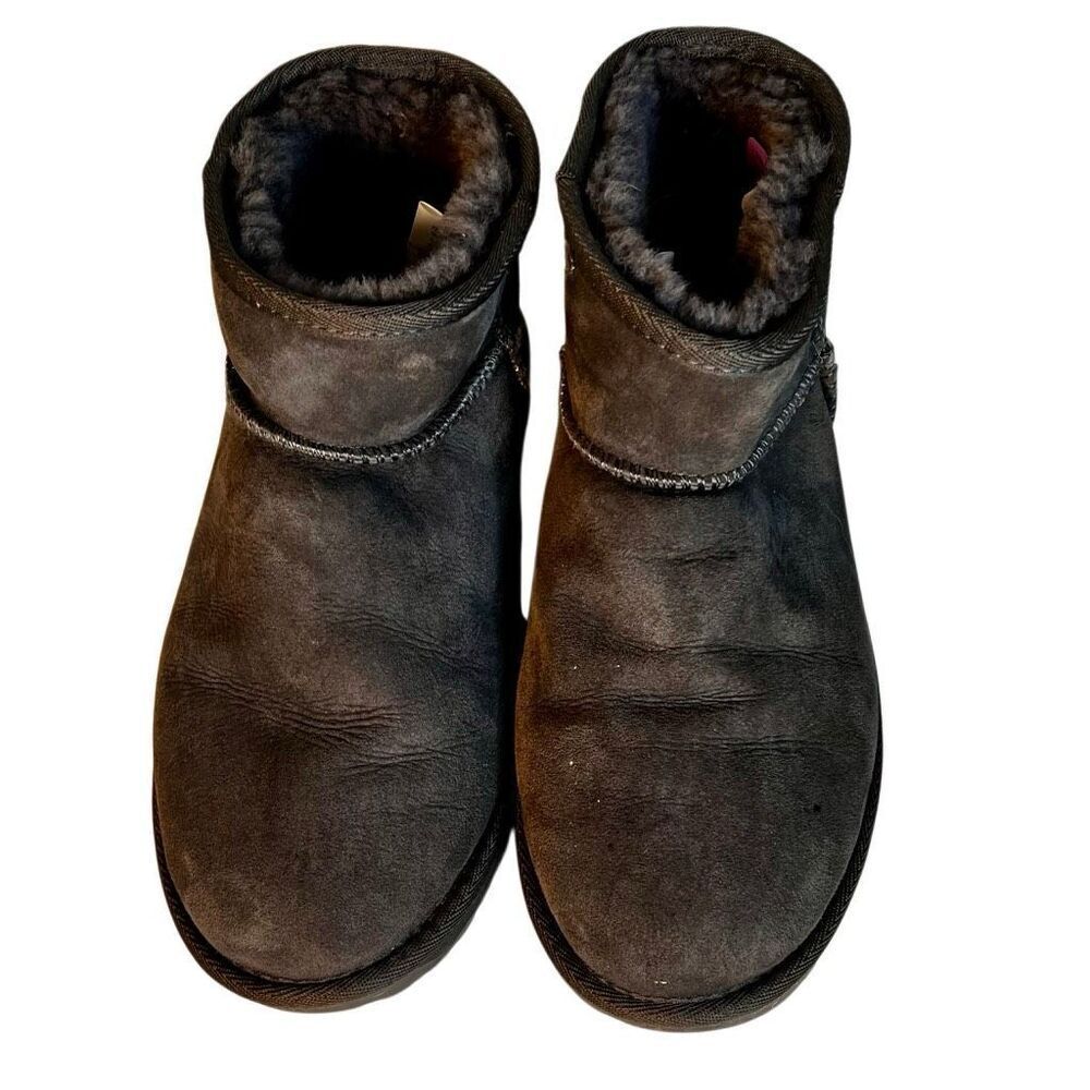 EMU Australia Stinger Micro Boot Size 10 Gray